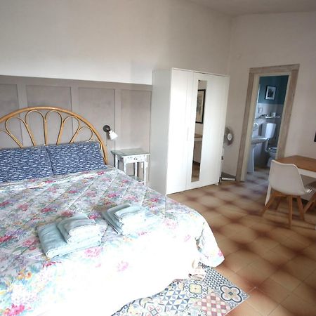 Ca' La Stella Sea-View Apartments Porto Azzurro Exteriér fotografie