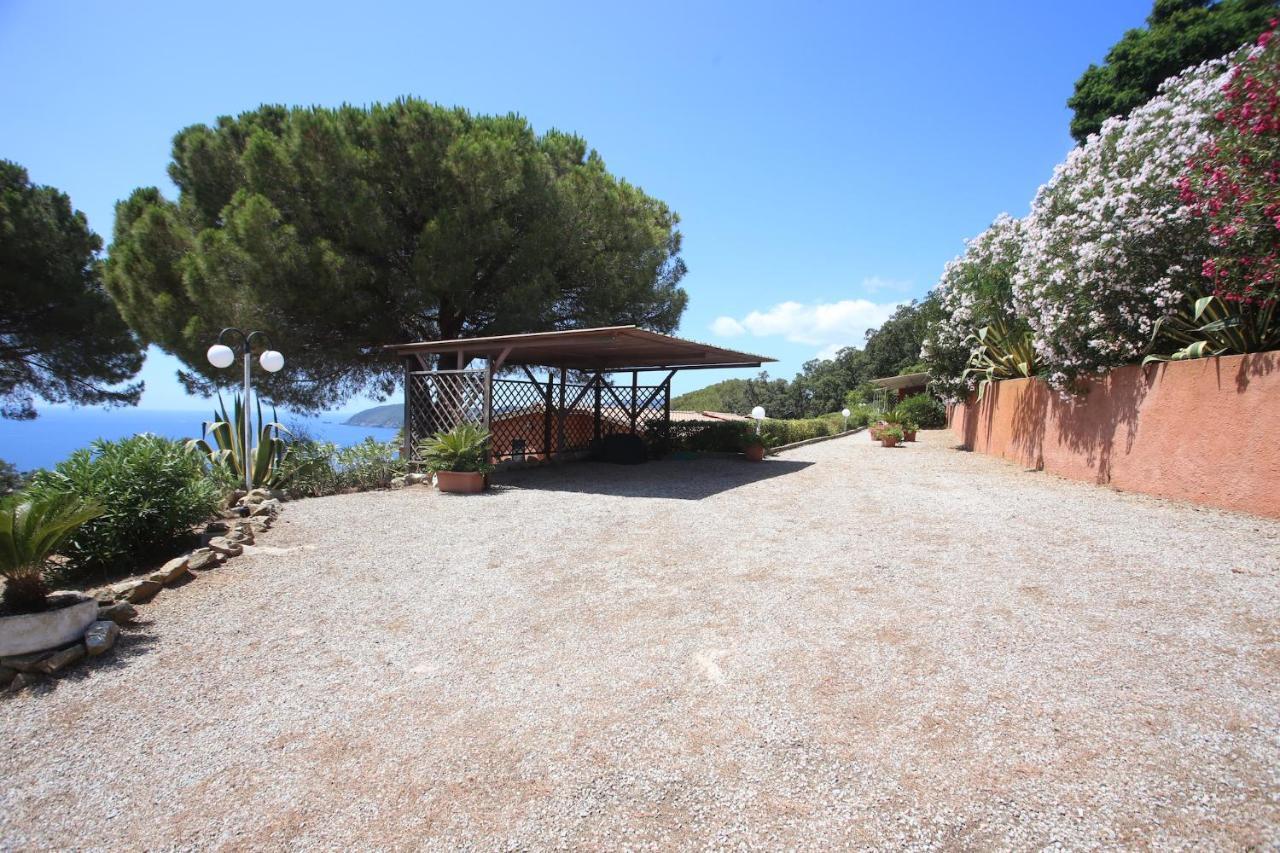 Ca' La Stella Sea-View Apartments Porto Azzurro Exteriér fotografie