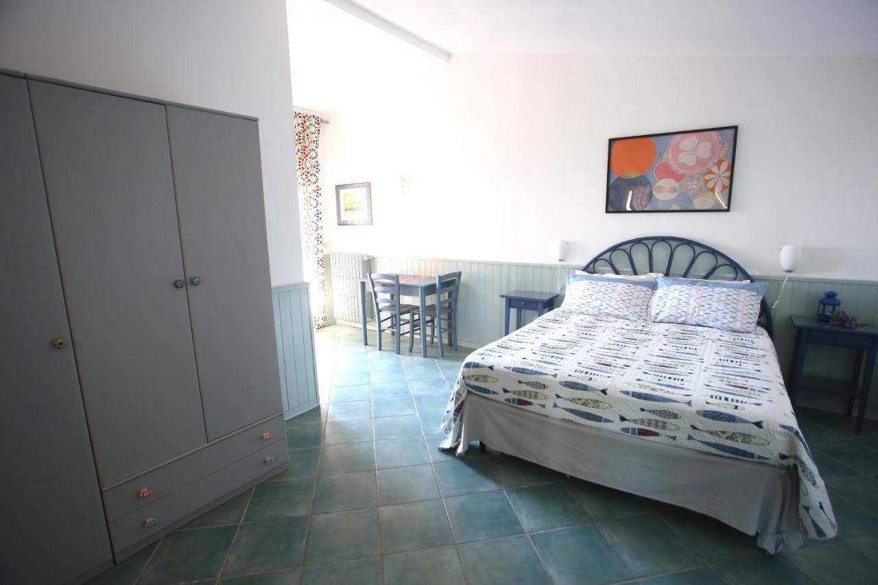 Ca' La Stella Sea-View Apartments Porto Azzurro Exteriér fotografie
